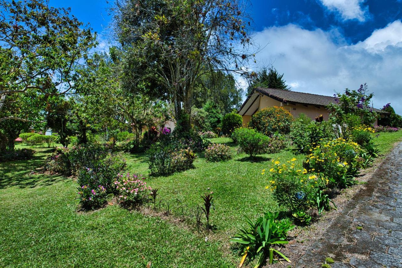 Hotel Villa Zurqui San Isidro  エクステリア 写真