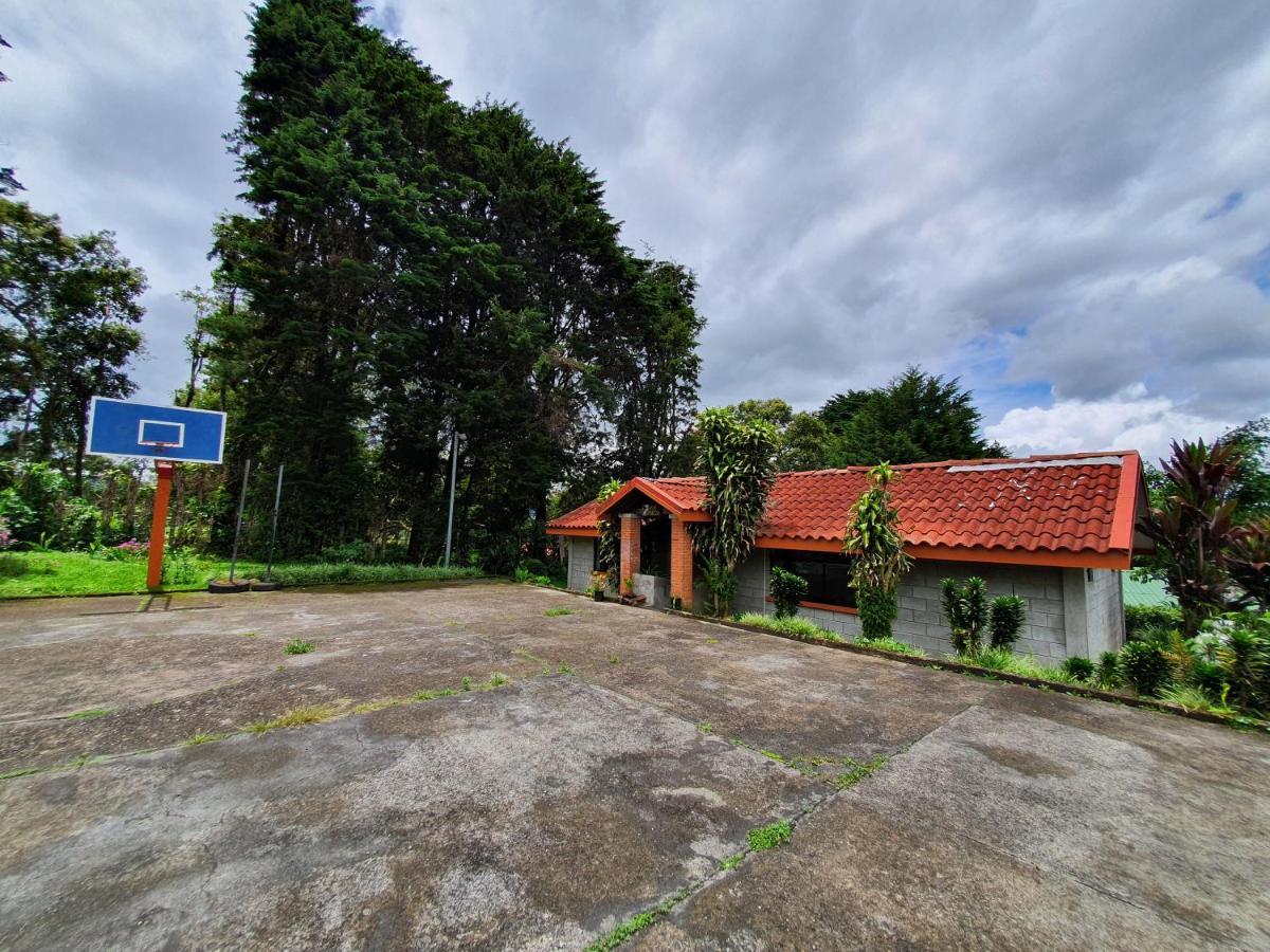 Hotel Villa Zurqui San Isidro  エクステリア 写真
