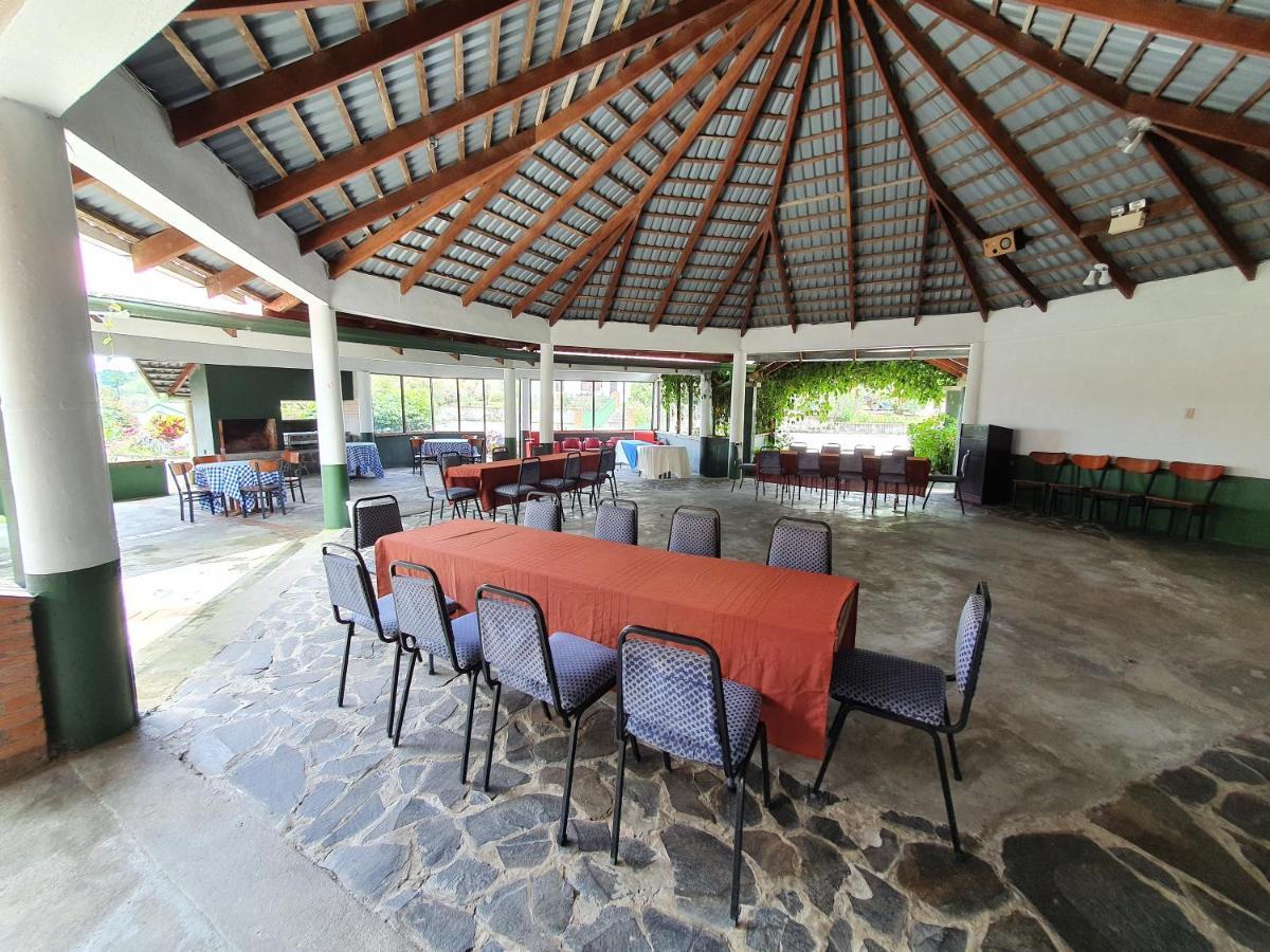 Hotel Villa Zurqui San Isidro  エクステリア 写真